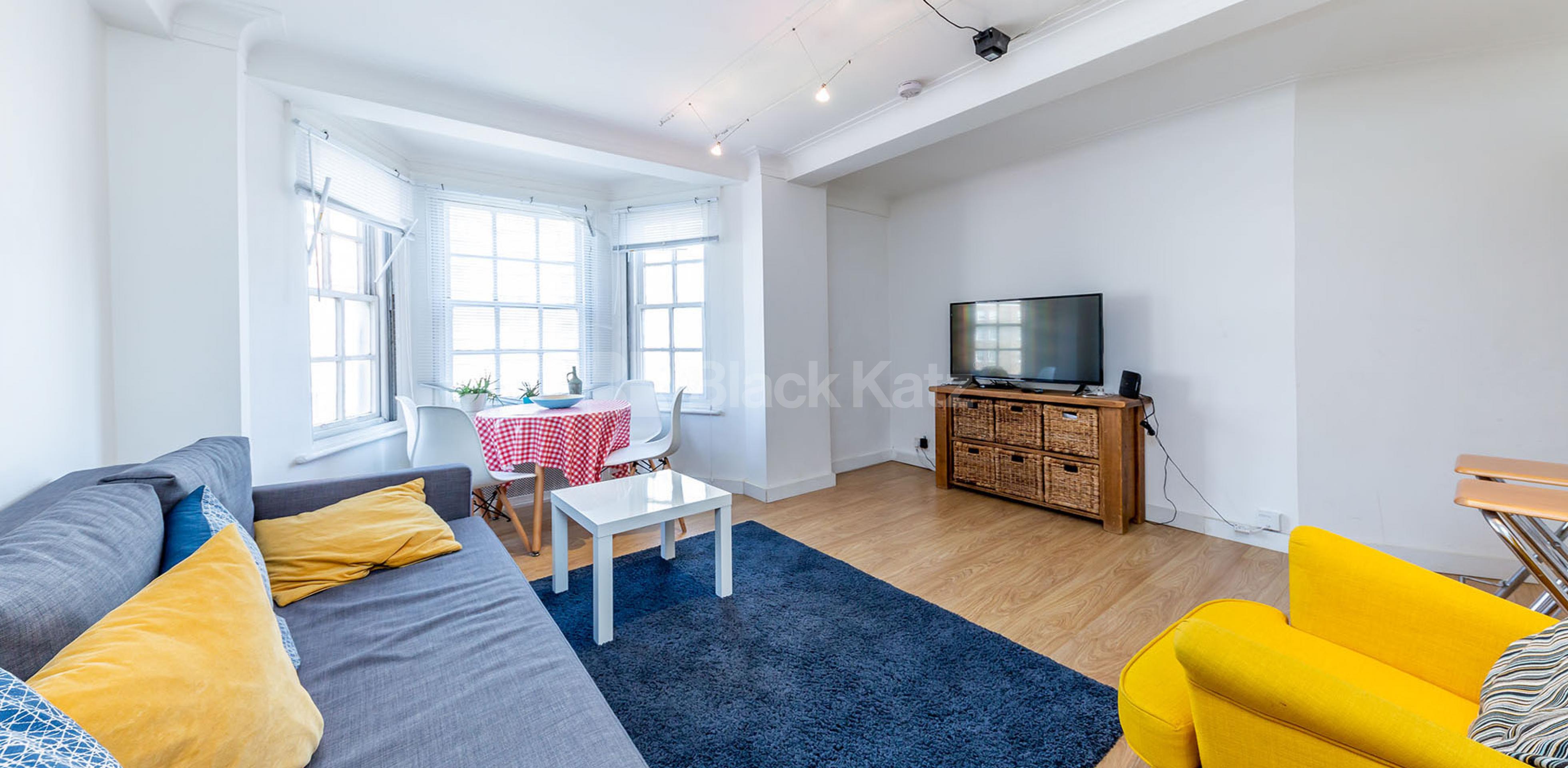 			MINS TO OXFORD STREET & HYDE PARK!, 1 Bedroom, 1 bath, 1 reception Flat			 Park West, Edgware Road , MARBLE ARCH W2